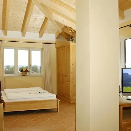 Garni Mowe 3* Tutzing