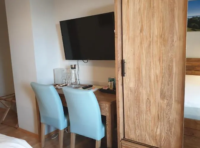 Garni Mowe ゲストハウス